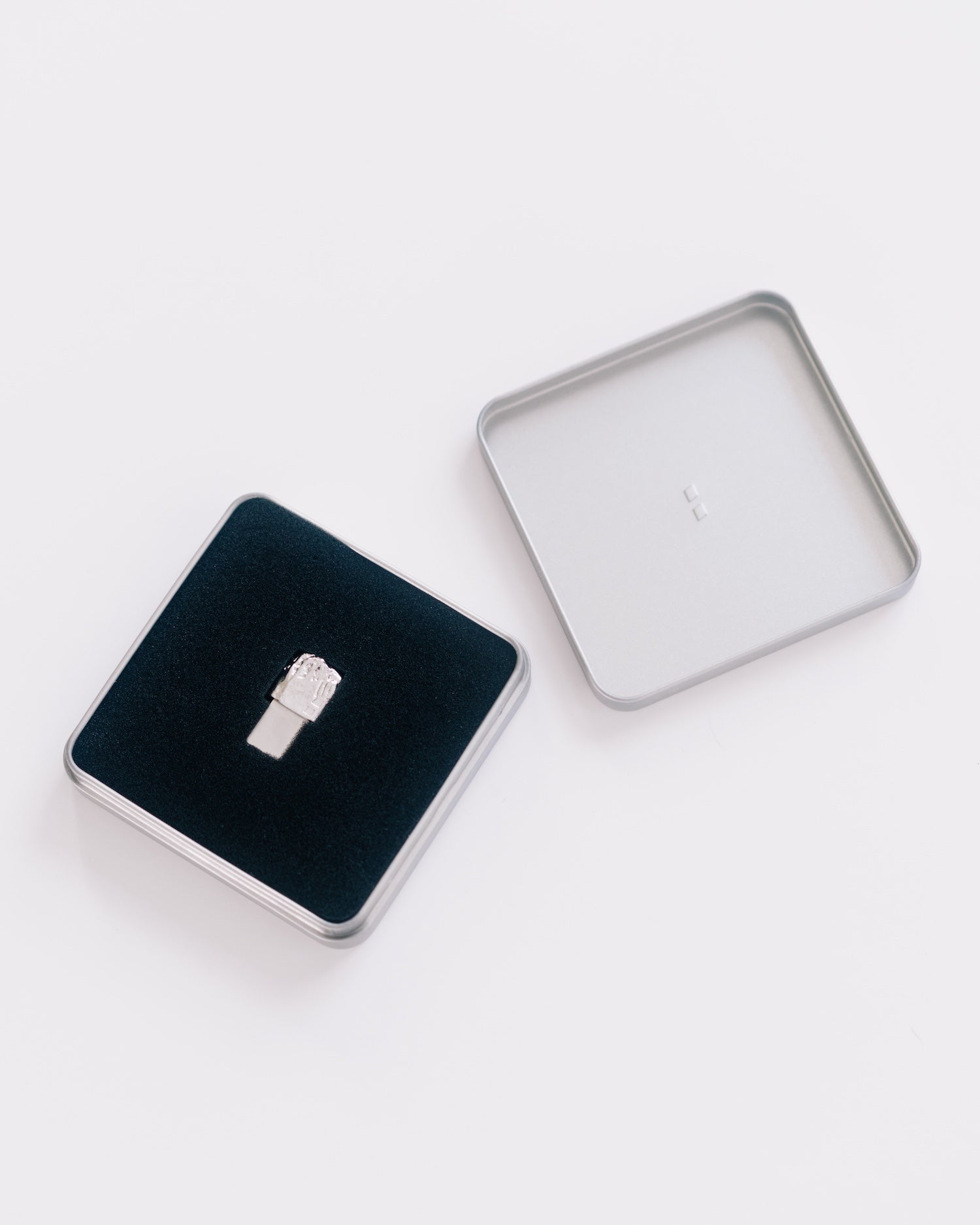 usb necklace